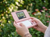 De Anbernic RG DS Plus is bedoeld om de ervaring bij het spelen van Nintendo DS-spellen te verbeteren.