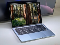 De M4-aangedreven MacBook Air 13 is de beste ultradraagbare laptop die Notebookheck kent