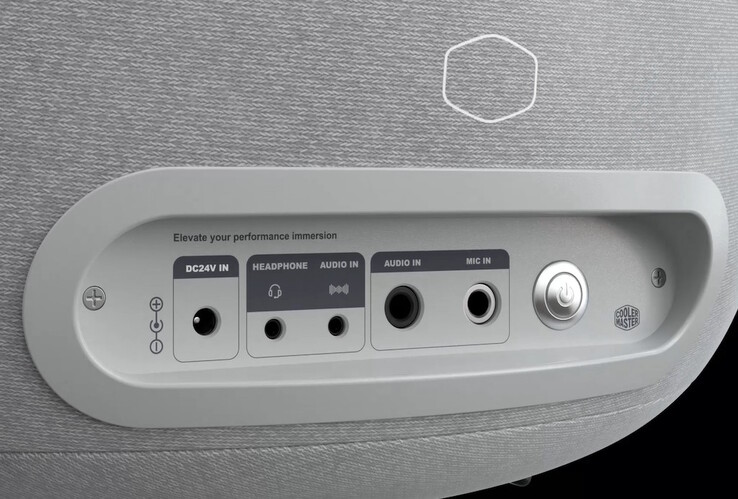 De Throne X kruk heeft aansluitingen voor 3,5 mm aux, 6,3 mm aux en 6,3 mm dynamische microfooningangen, en 3,5 mm hoofdtelefoonuitgang. (Afbeeldingsbron: Cooler Master)