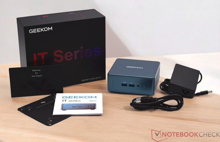De leveringsomvang van de Geekom Mini IT13 2025 Edition