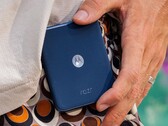 De Motorola Razr 60 wordt geleverd in nieuwe kleuren. Verder is er echter weinig veranderd ten opzichte van zijn voorganger. (Afbeeldingsbron: Motorola)
