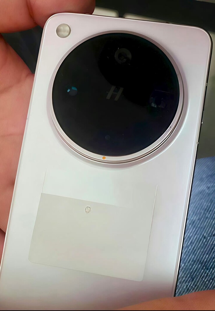 Volgens een bekende bron is dit een echte foto van de Hasselblad-camera op de Oppo Find X8 Ultra.