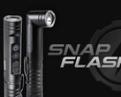 De SnapFlash draadloze inspectiecamera heeft een geïntegreerde zaklamp in de draaikop.