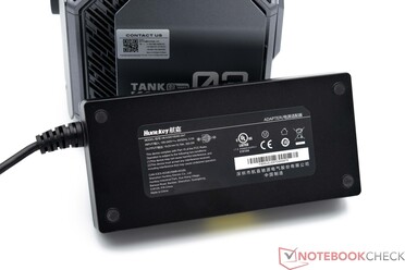 300-Watt voeding (19 V, 15,79 A)