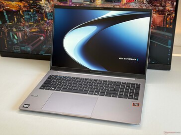 ExpertBook PM5 G2 met een goed IPS-scherm.