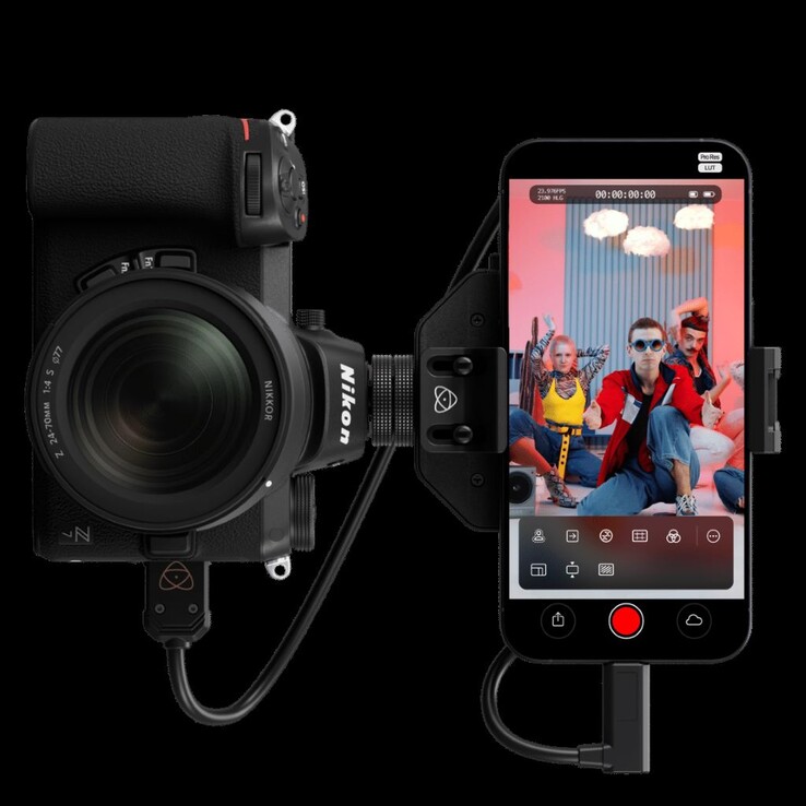 De Atomos Ninja Phone accessoiresoftware detecteert de oriëntatie van de telefoon en formatteert de ingevoerde videoweergave dienovereenkomstig. (Bron: Atomos)
