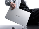De E14 kost in China ongeveer 640 dollar. Afgebeeld: een promotiefoto waarop de bovenkant van de laptop te zien is.