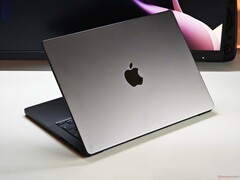 De volgende generatie MacBook Pro zou op de markt gebracht kunnen worden als de MacBook Ultra.