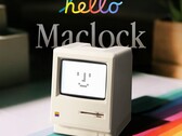 Het ontwerp van de Maclock was gemodelleerd naar de Macintosh Classic. (Afbeeldingsbron: Kokogol)