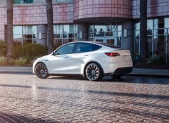 De Porsche Panamera en Tesla Model Y worden naar verwachting veelvuldig teruggeroepen (Afbeelding: Tesla)