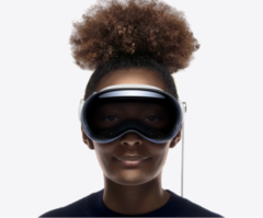 De Apple Vision Pro-headset heeft ten minste één noemenswaardig punt van kritiek. (Bron: Apple)