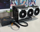 De TA255 is beperkt door zijn gebrek aan PCIe 5.0 ondersteuning. Afgebeeld: de mini PC aangesloten op een eGPU-dock.