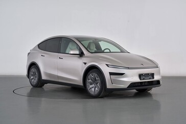 De voorkant van de Tesla Model Y L zeszitter. (Afbeeldingsbron: MIIT)