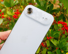 De iPhone Air 2 zal naar verwachting de tekortkomingen van zijn voorganger, hier afgebeeld, verhelpen.