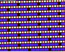 Duidelijke OLED sub-pixels