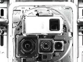 Het getoonde ontwerp komt overeen met eerdere Xiaomi 15 Ultra lekken. (Afbeeldingsbron: via Weibo)