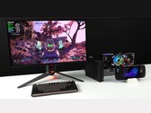 Borderlands 4 draait op een monitor die is aangesloten op een Minisforum MSA2 mini PC gekoppeld met een AMD Radeon RX 9070 XT in een Oculink eGPU dock, naast een Asus ROG Ally X handheld (Afbeelding bron: ETA PRIME via YouTube)