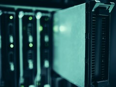 Close-up van serverracks in een datacenter