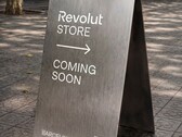 Revolut krijgt een winkel.