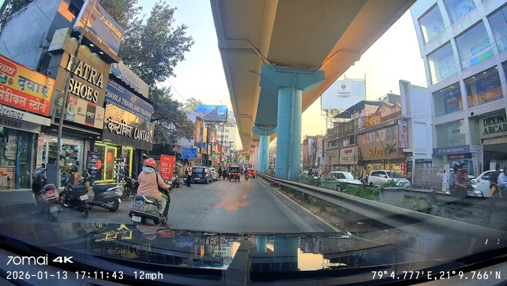 De 70mai 4K T800 cam aan de voorkant