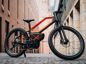 De ASYNC H7 hybride e-bike heeft een 500W motor met maximaal 130 Nm koppel. (Afbeelding bron: ASYNC)