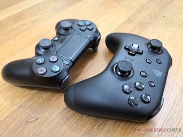 EasySMX vs. PS4-controller
