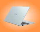 De IdeaPad Vibe 15 in een van de verschillende kleuren waarin hij bij de lancering verkrijgbaar is.