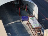 Er zijn een aantal Tesla Cybertrucks gespot in afwachting van crashtests. (Foto bron: @JoeTegtmeyer op X)