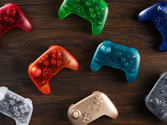 de nieuwste controllerreleases van 8BitDo naast elkaar. (Afbeeldingsbron: 8BitDo)
