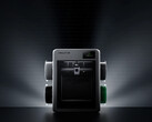 De printer werd in september op IFA Berlin voor het eerst aan het publiek getoond, met een standaard gemonteerde CFS Nano-feeder.