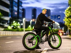 De Amerikaanse versie van de Kakuka Rampage e-bike heeft een topsnelheid van 32 mph (~52 kph). (Beeldbron: Kakuka)