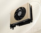 De compacte MSI GeForce RTX 5050 Inspire ITX heeft een elegant gouden ontwerp (Afbeelding bron: MSI)