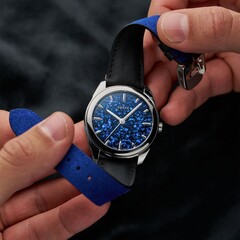 De Awake Son Mai Fragments in blauw (oceaandiepte) (Afbeelding bron: Awake)