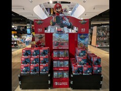 Kleinhandelsdisplay Nintendo Switch 2 in Frankrijk (Afbeelding bron: LCleunay_JV X account)