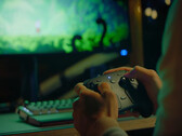 De 2026 Steam Controller (of Steam Controller 2), waarop Hollow Knight wordt gespeeld: Silksong.