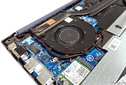 De ventilatoren van de VivoBook Pro 16 houden de geluidsniveaus onder 40 dB(A) in het standaardprofiel