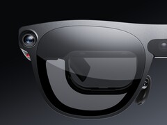 Close-up van de Xreal Aura-bril, met de camera en het micro-OLED-scherm.