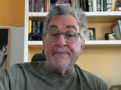 Een screengrab van Michael Pachter van Wedbush Securities (bron: Yahoo Finance YT)