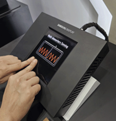 Het Samsung Sensor OLED display in actie. (Bron: Samsung Display)