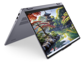 De nieuwe IdeaPad 2-in-1 16 is groter, zwaarder en vaak langzamer dan de goedkopere HP OmniBook X Flip 16 (Afbeelding bron: Lenovo)