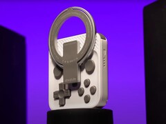 De Abxylute M4 Snap-On Mobile Controller in Retro Wit (bron: Abxylute)