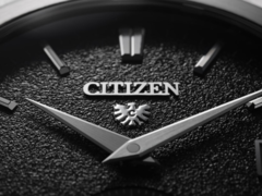 Citizen heeft verklaard dat de Eco-Drive en Super Titanium lijnen ook zullen profiteren van de nieuwe wereldwijde garantie-uitbreiding. Afgebeeld - een wijzerplaat van een horloge met het Citizen-logo. (Afbeelding bron: Citizen)