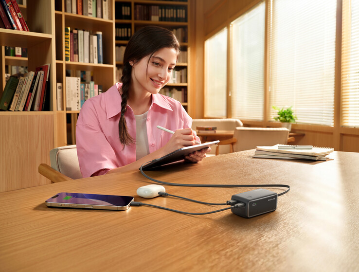 De Rapid powerbank (10K, 45 W) heeft in totaal drie uitgangspoorten
