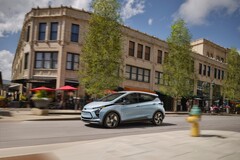 GM heeft de prijs van de 2023 Chevy Bolt verlaagd en hij begint nu bij US$26,595 voor de 1LT-variant. (Bron: GM)