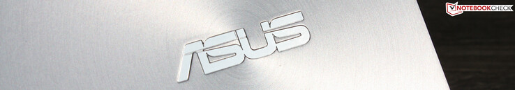 Asus Zenbook 14X - De elegante subnotebook laat zowel aan de buitenkant als aan de binnenkant een goede indruk achter.