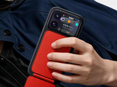 De Xiaomi Pocket Guitar in een van de twee kleuren waarin deze op de markt is gebracht.