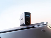 De Laptop Charger Pro kan Mac- en Windows-laptops herkennen. Afgebeeld: een promotiefoto van de oplader waarop de herkenningsfunctie te zien is.