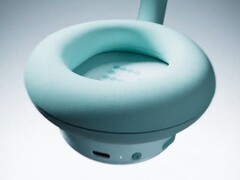 De CMF Headphone Pro heeft een scrollwiel op een van de oorschelpen. (Afbeelding bron: CMF by Nothing)