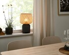 De IKEA SYMFONISK luidsprekerlamp met Wi-Fi heeft een nieuwe bamboe kap. (Afbeelding bron: IKEA)