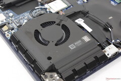 Het superluide geluidsniveau van de ventilator in de Overdrive-modus is de zeer kleine prestatiewinst waarschijnlijk niet waard (Afbeelding bron: Notebookcheck)